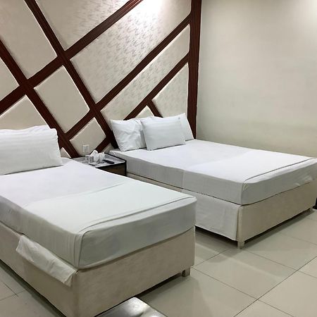Rose Valet Guest House Islamabad Extérieur photo