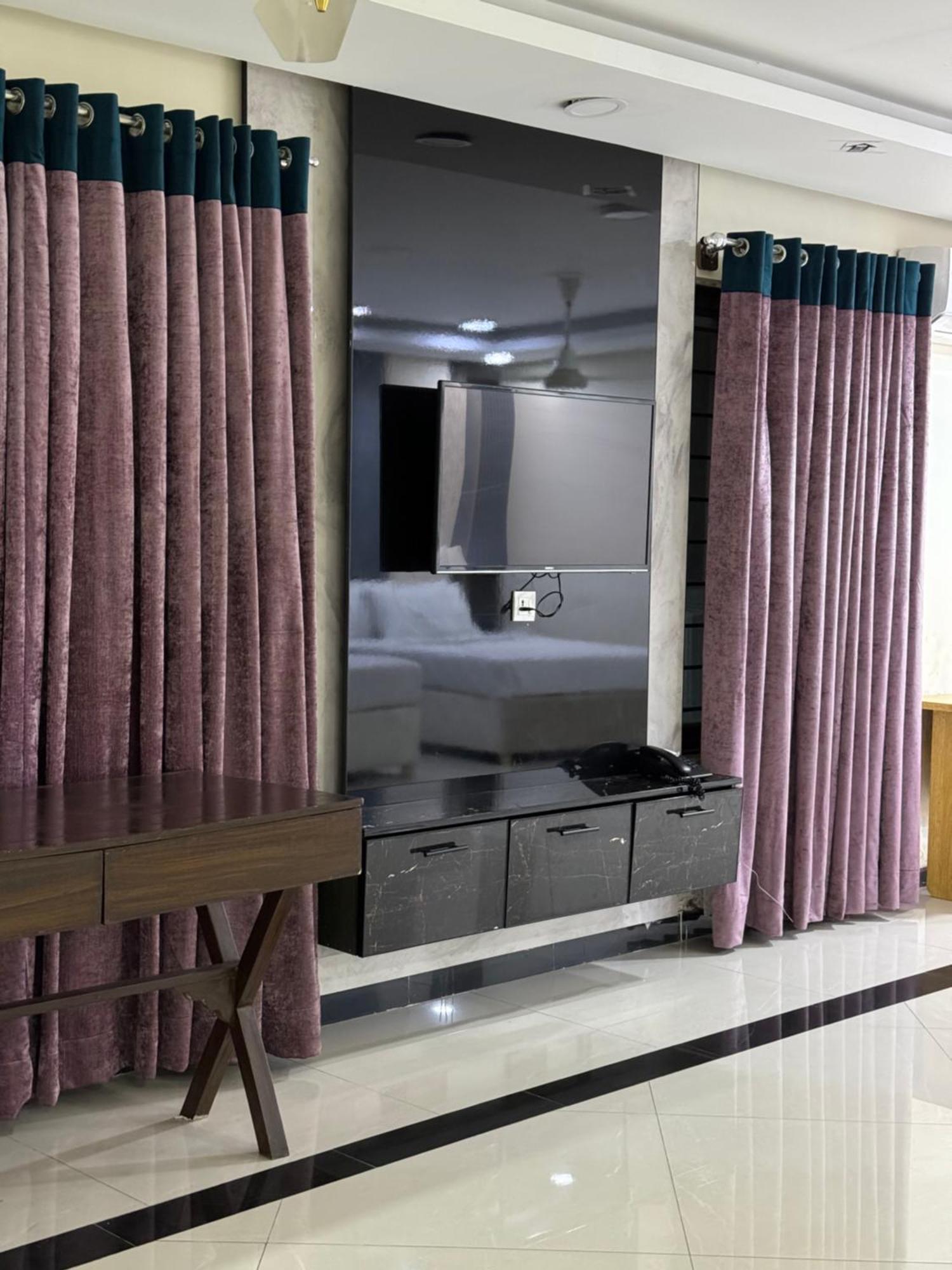 Rose Valet Guest House Islamabad Extérieur photo