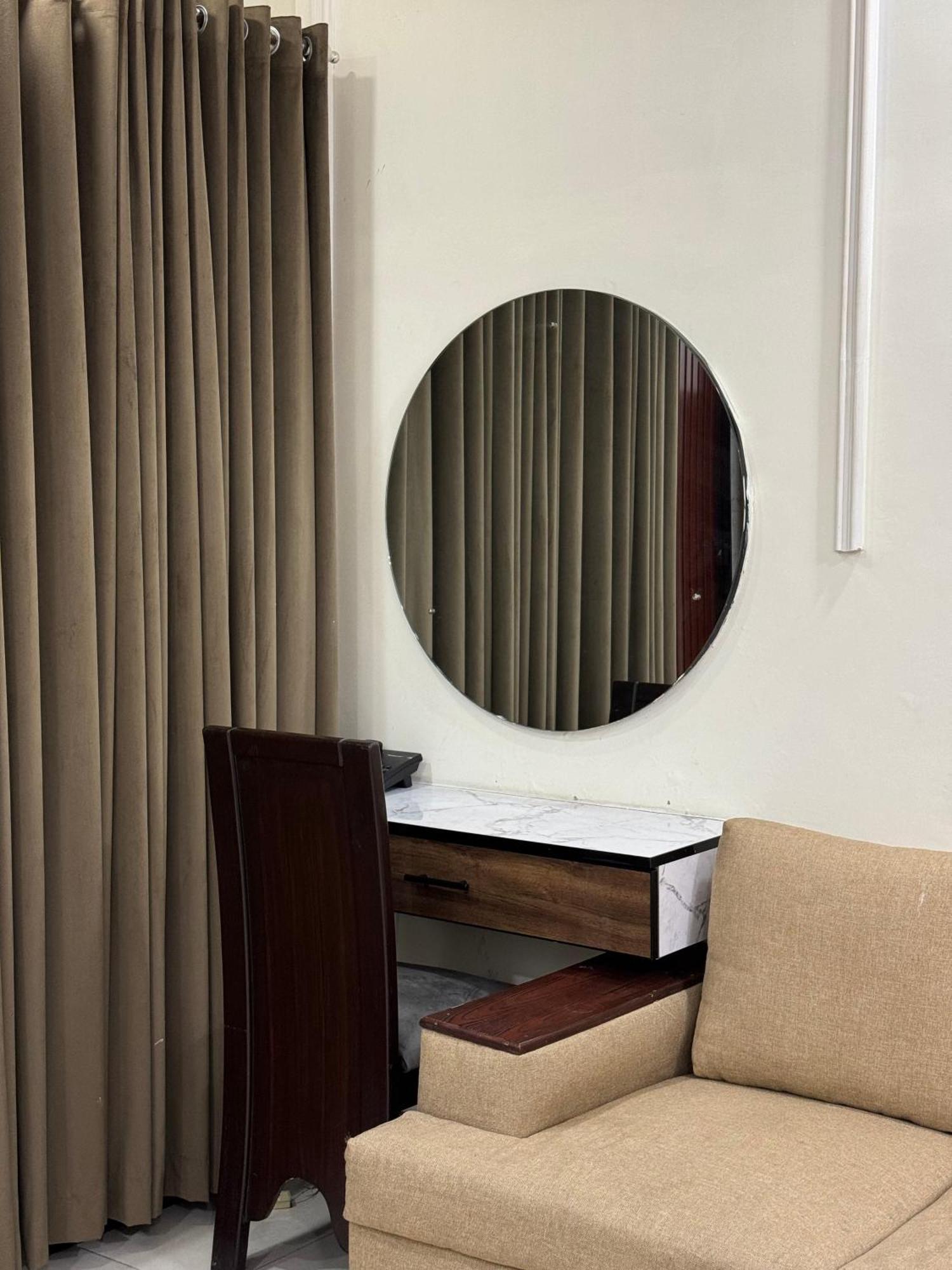 Rose Valet Guest House Islamabad Extérieur photo
