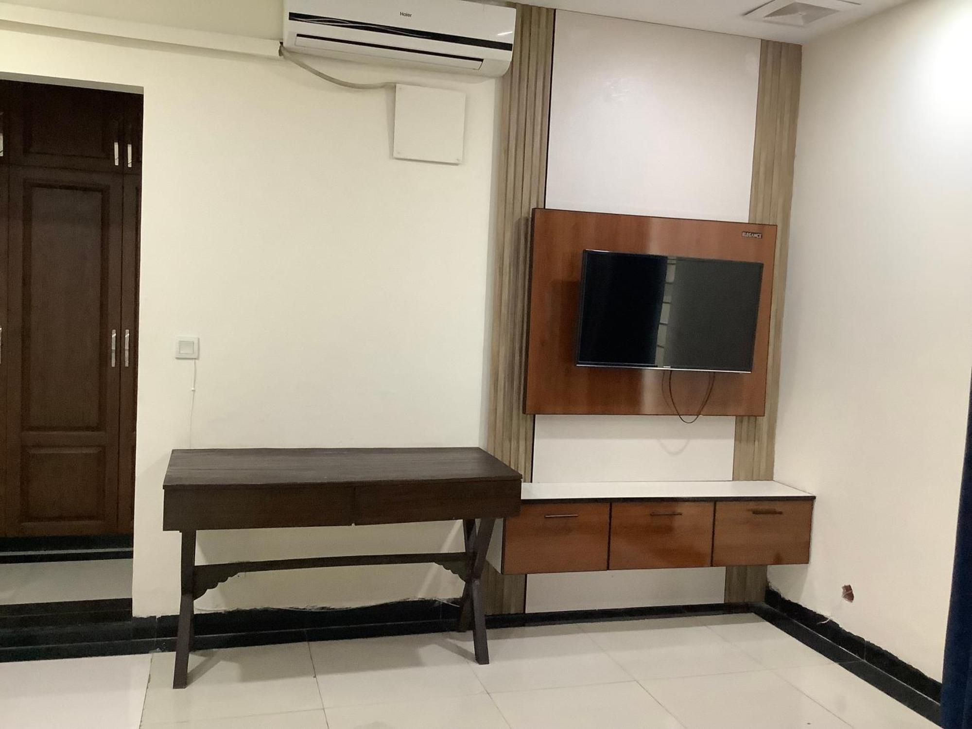 Rose Valet Guest House Islamabad Extérieur photo